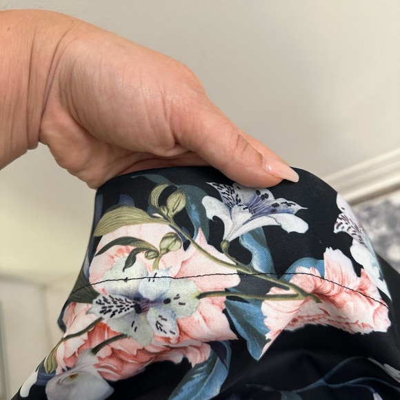 Floral flowy dress - Picture 4 of 6